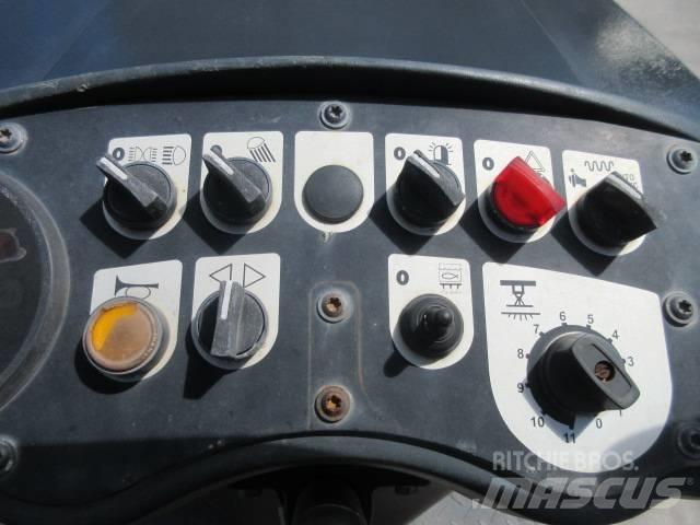 Bomag BW 120 AD-4 Porinių būgnų volai