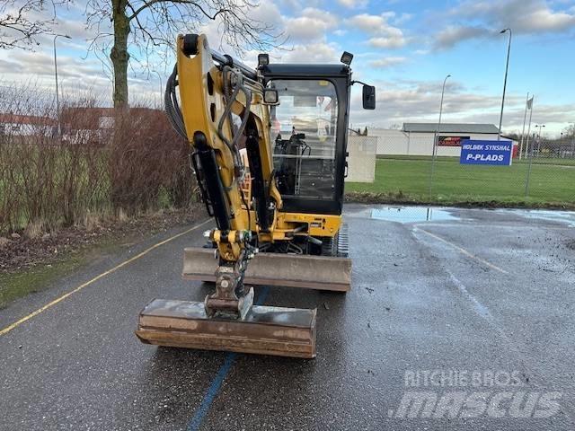 CAT 302.7 D CR Vikšriniai ekskavatoriai