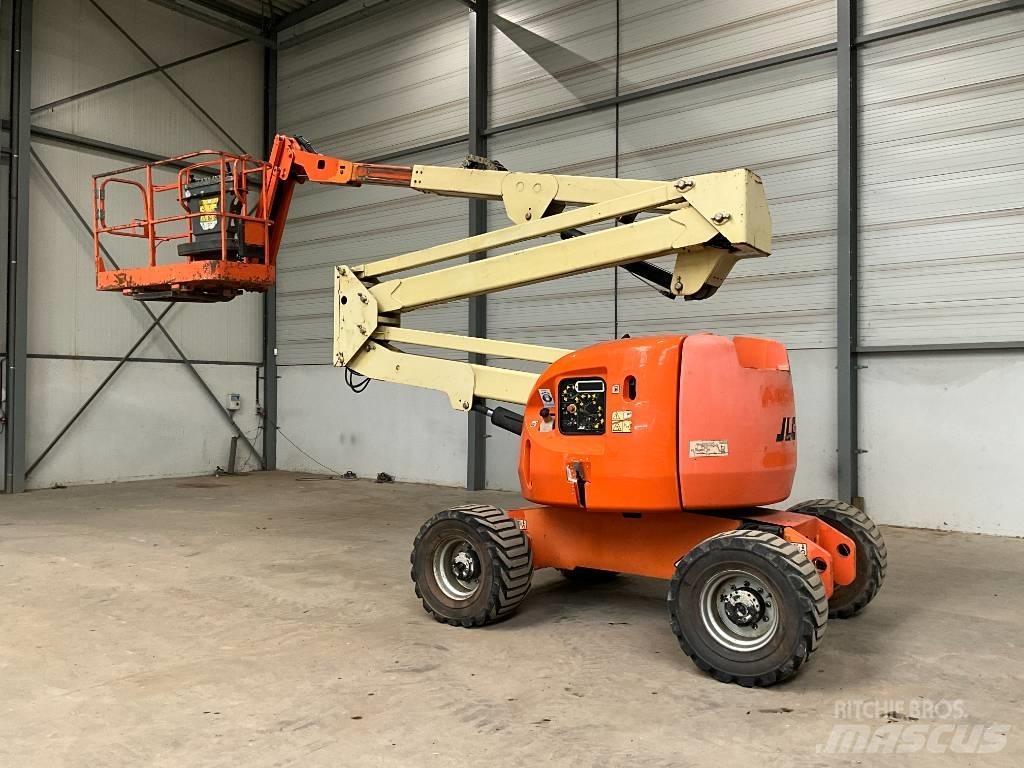 JLG 450 AJ Alkūniniai keltuvai