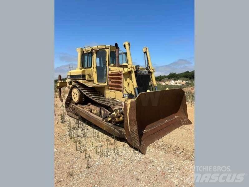 CAT D6H Vikšriniai buldozeriai