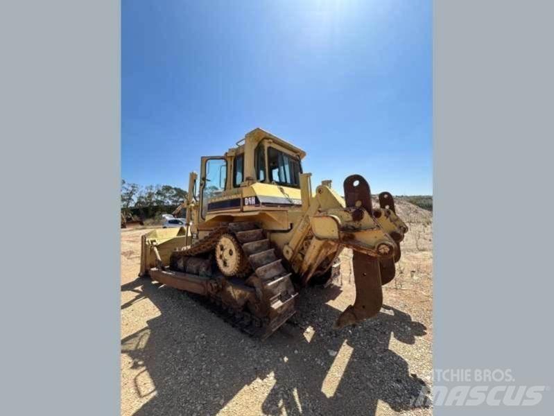 CAT D6H Vikšriniai buldozeriai