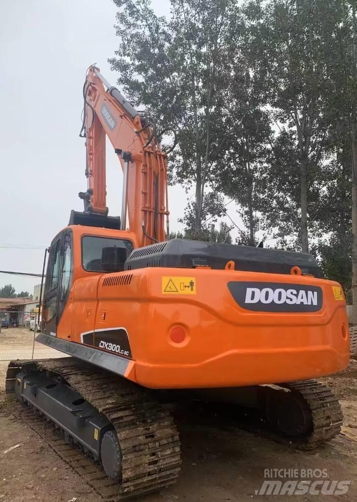 Doosan DX300LC-9C Vikšriniai ekskavatoriai