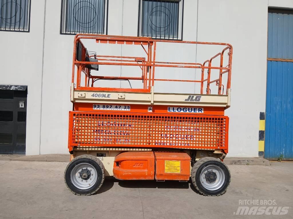JLG 4069 LE Žirkliniai keltuvai