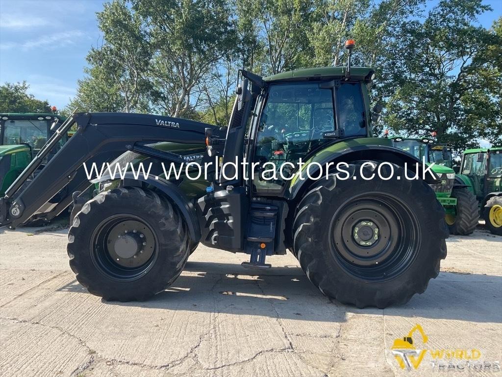 Valtra T 255 Traktoriai
