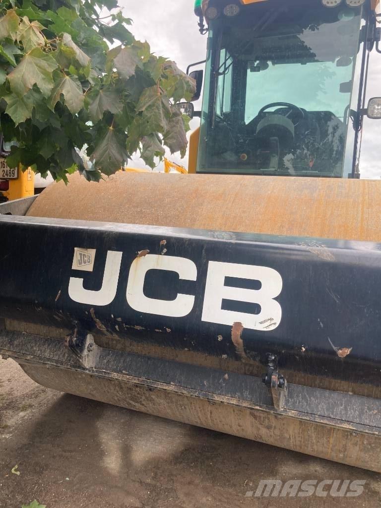 JCB VM137 2015 Vieno būgno volai