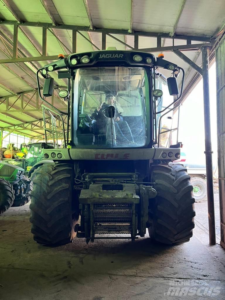 CLAAS Jaguar 950 Pašarų ruošimo technika