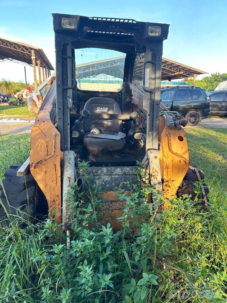 CASE SR 250 Krautuvai su šoniniu pasukimu