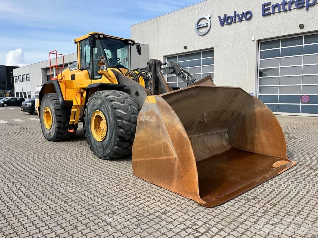 Volvo L220H Naudoti ratiniai krautuvai