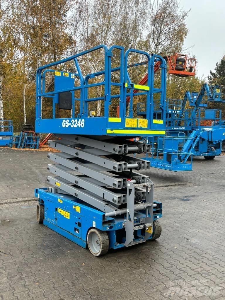 Genie GS 3246 Žirkliniai keltuvai