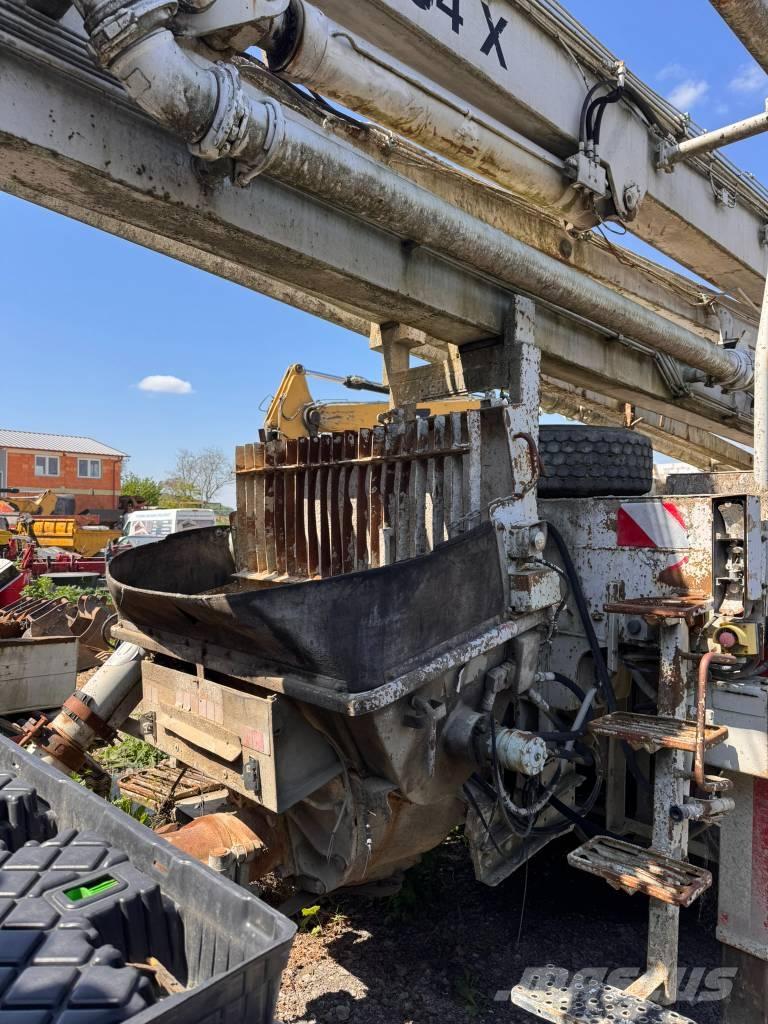 Mercedes-Benz 2631 Betono siurbliai