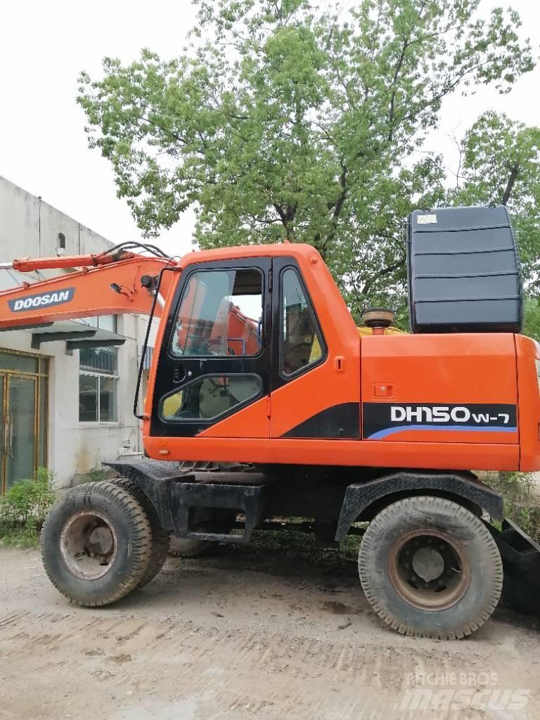 Doosan DH 150 W-7 Vikšriniai ekskavatoriai