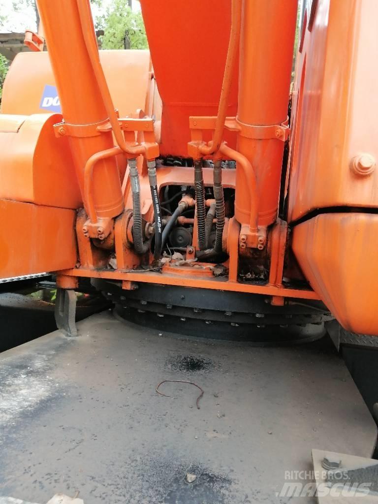 Doosan DH 150 W-7 Vikšriniai ekskavatoriai