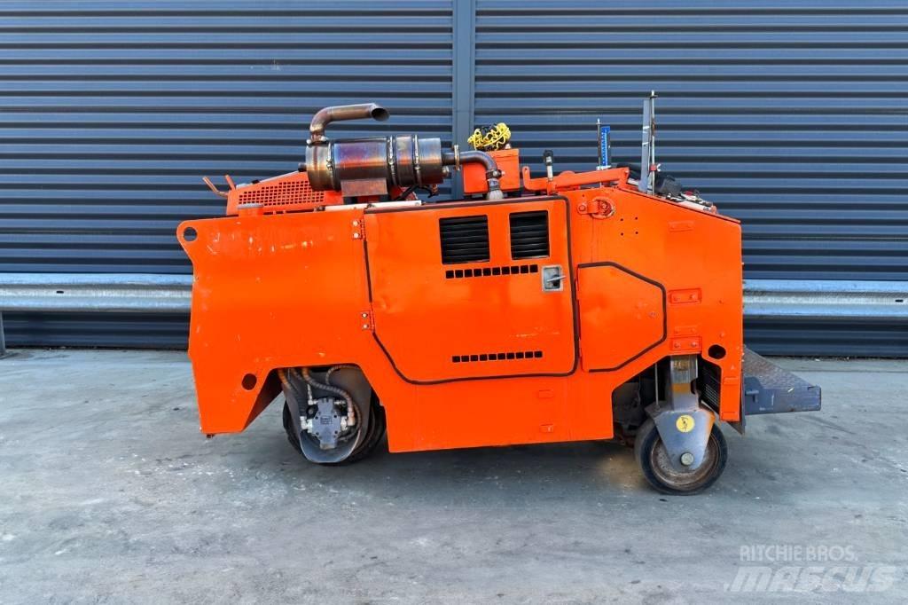 Wirtgen W 350 Asfalto šalto frezavimo technika