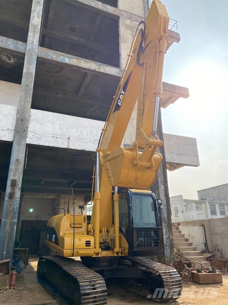 CAT 320 C Vikšriniai ekskavatoriai