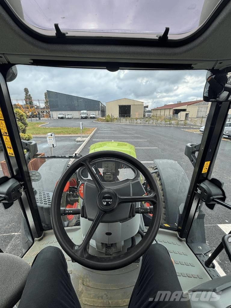 CLAAS Arion 410 Traktoriai