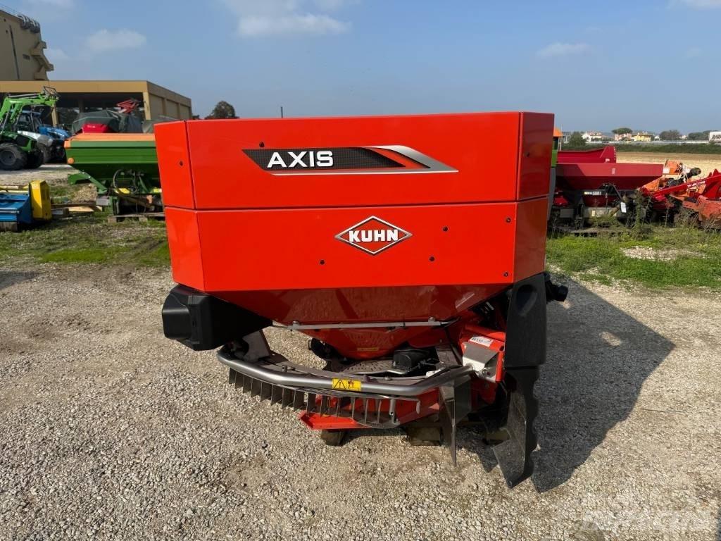 Kuhn AXIS 40.2 Trąšų purkštuvai