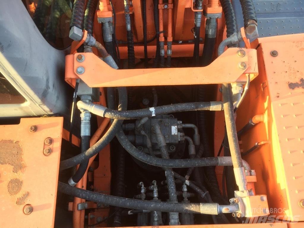 Doosan DX 255 LC Vikšriniai ekskavatoriai