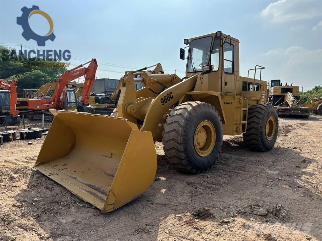 CAT 966C Naudoti ratiniai krautuvai