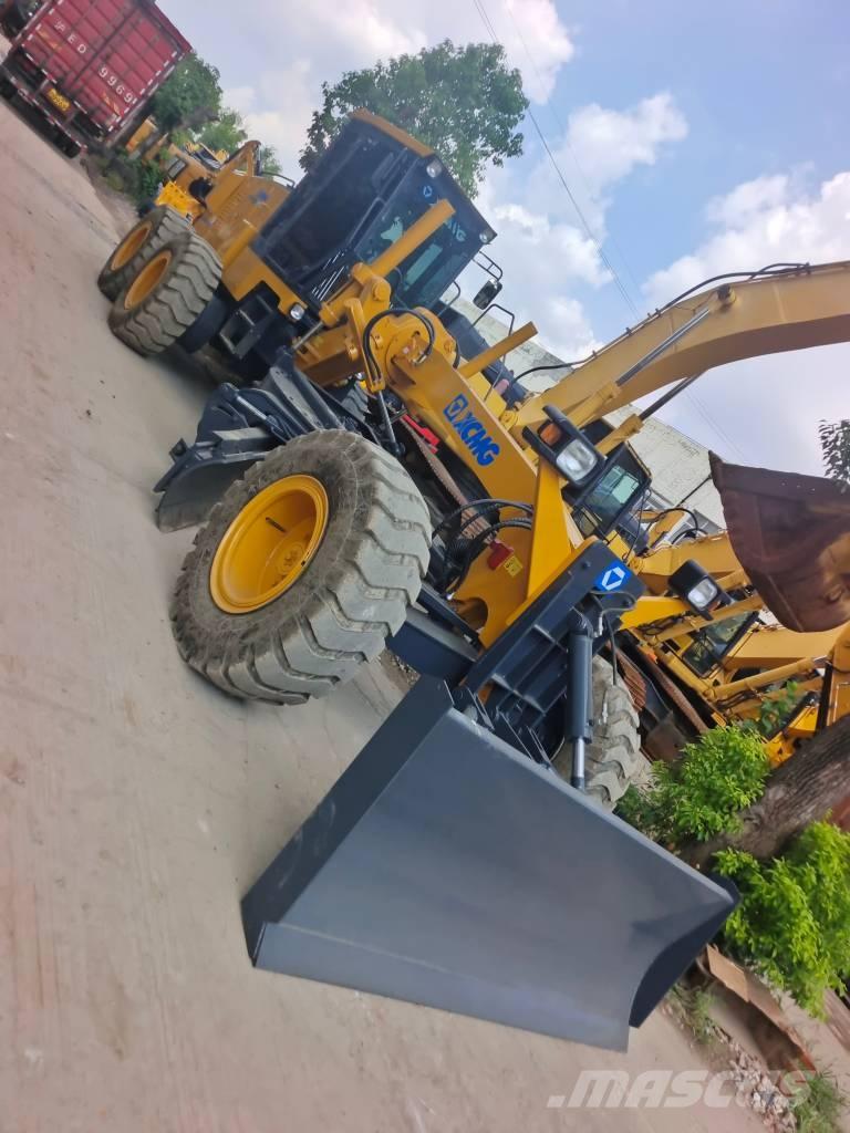 XCMG GR 2153 Greideriai