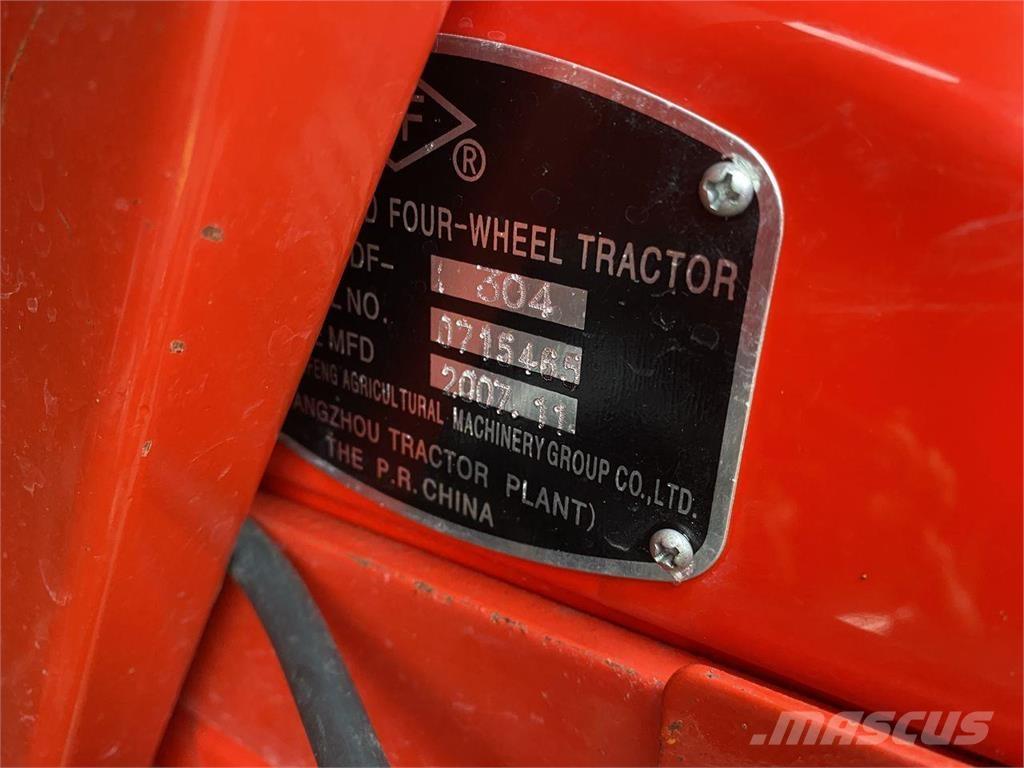 Dong Feng DF304 Traktoriai