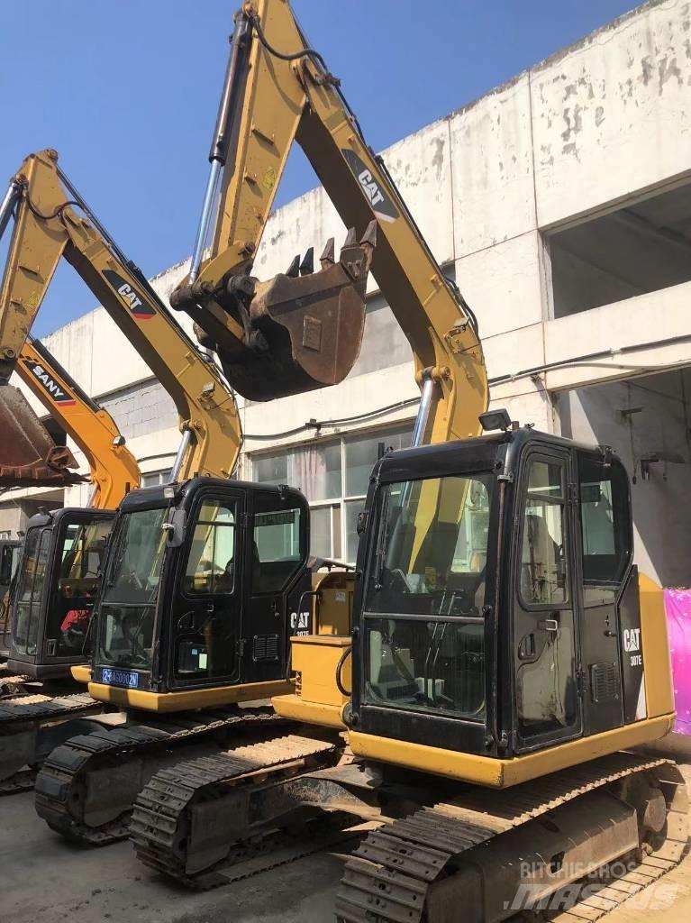 CAT 307 Vikšriniai ekskavatoriai
