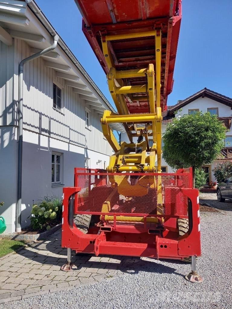 Genie GS 4390 RT Žirkliniai keltuvai