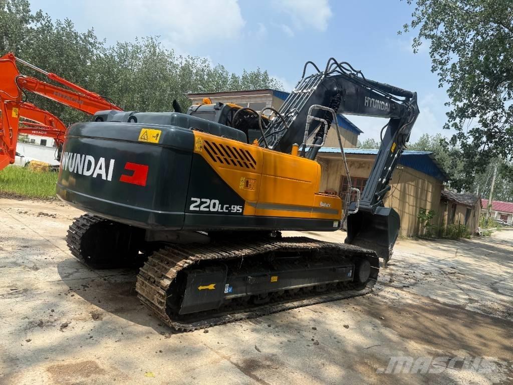 Hyundai R220LC-9S Vikšriniai ekskavatoriai