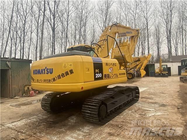 Komatsu pc200-7 Vikšriniai ekskavatoriai