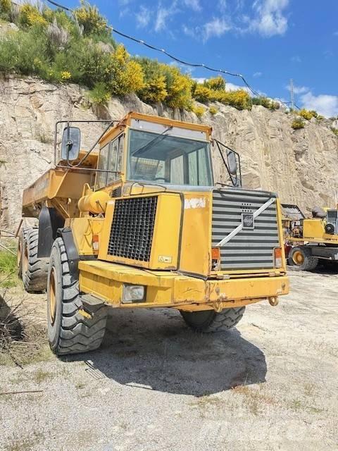 Volvo A 25 C Karjeriniai savivarčiai
