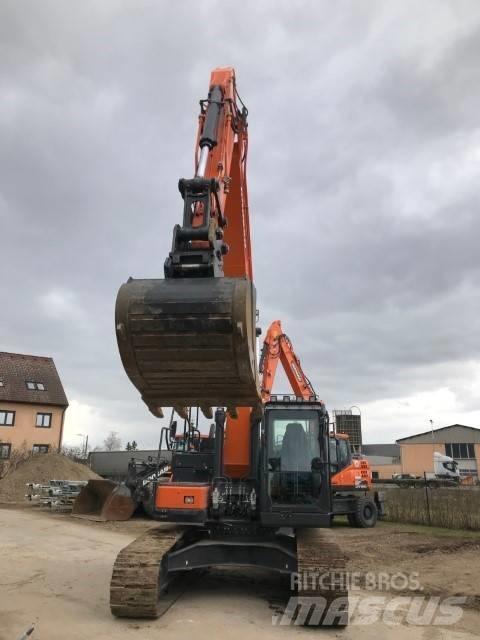 Doosan DX225LC-5 Vikšriniai ekskavatoriai
