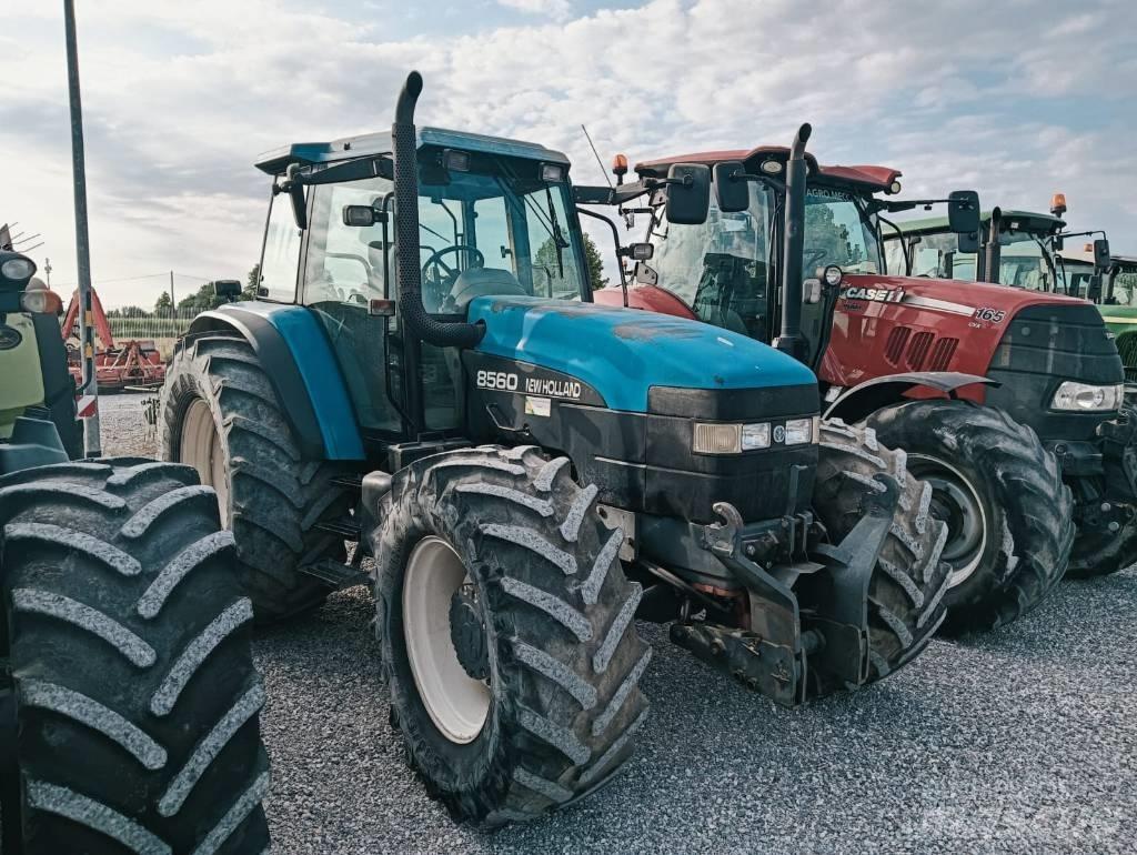 New Holland 8560 Traktoriai
