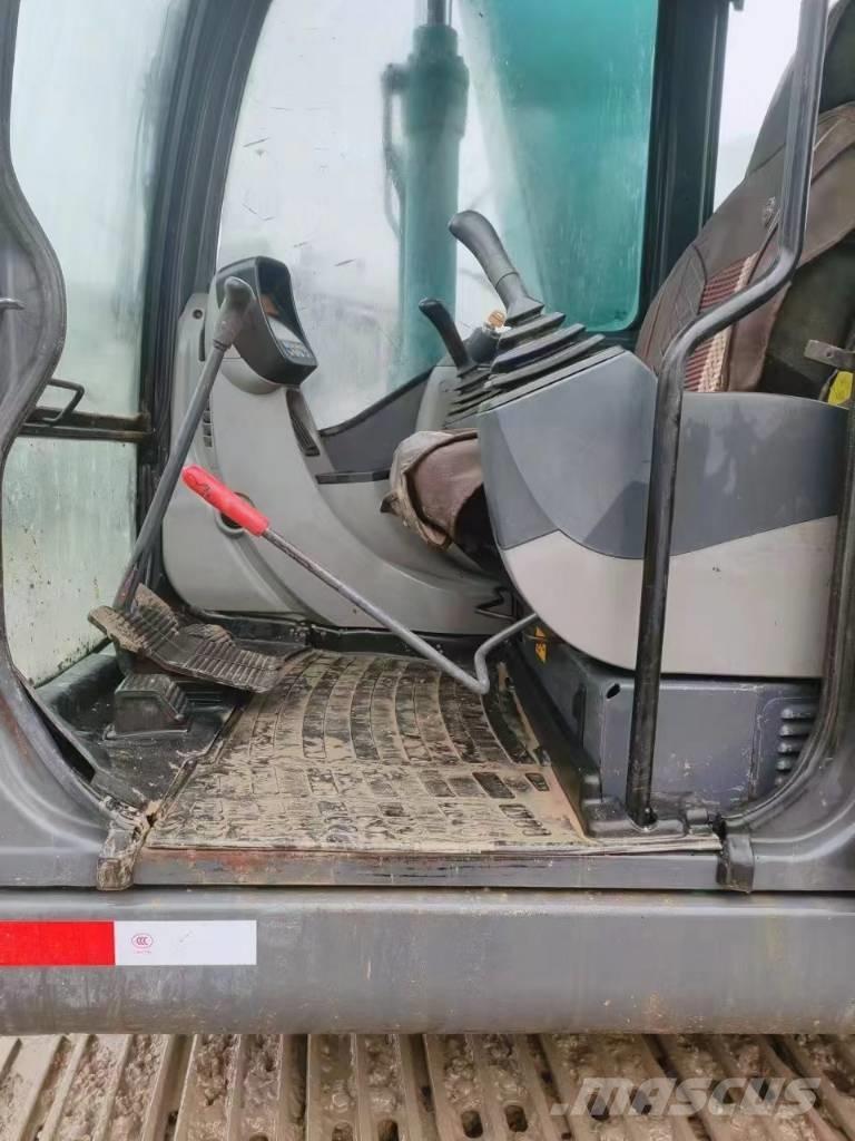 Kobelco SK 140 Vikšriniai ekskavatoriai