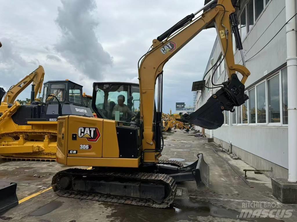 CAT 306 Vikšriniai ekskavatoriai