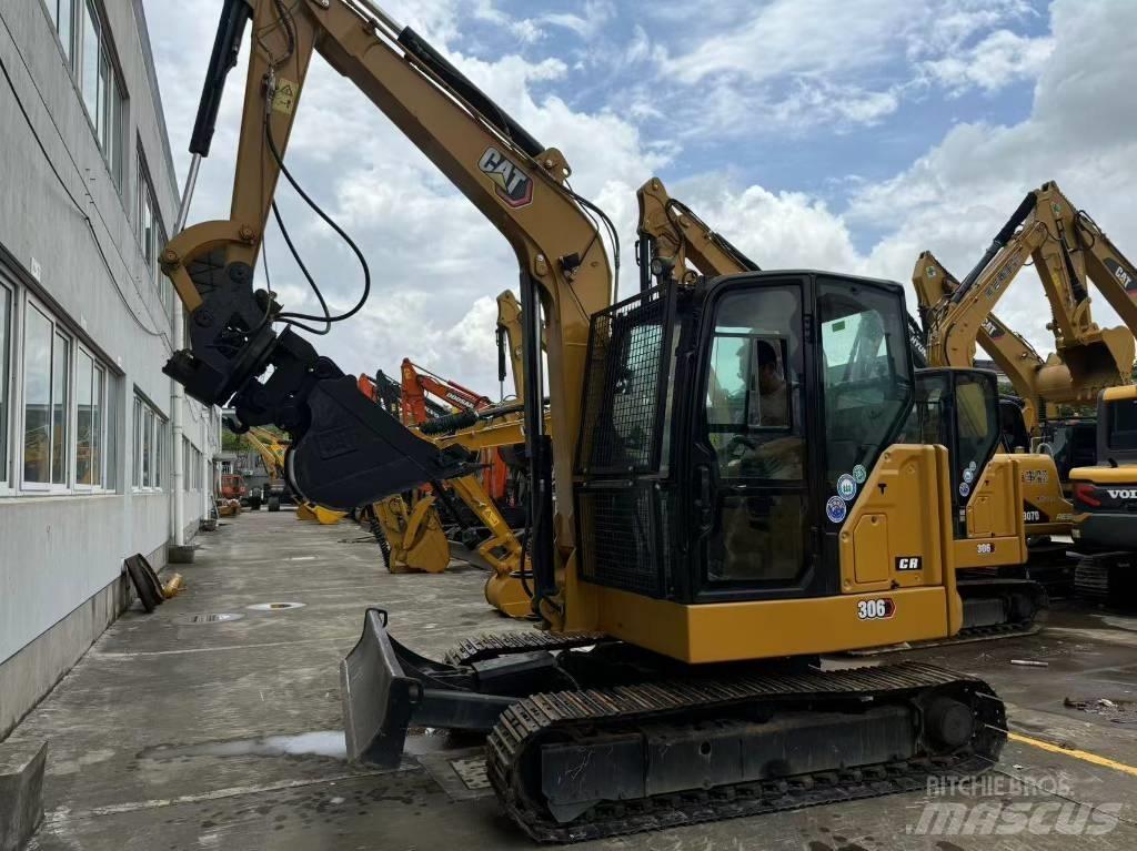 CAT 306 Vikšriniai ekskavatoriai