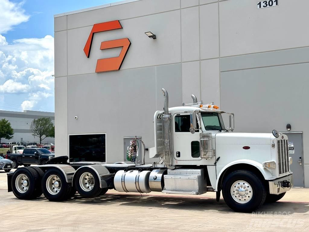 Peterbilt 388 Naudoti vilkikai