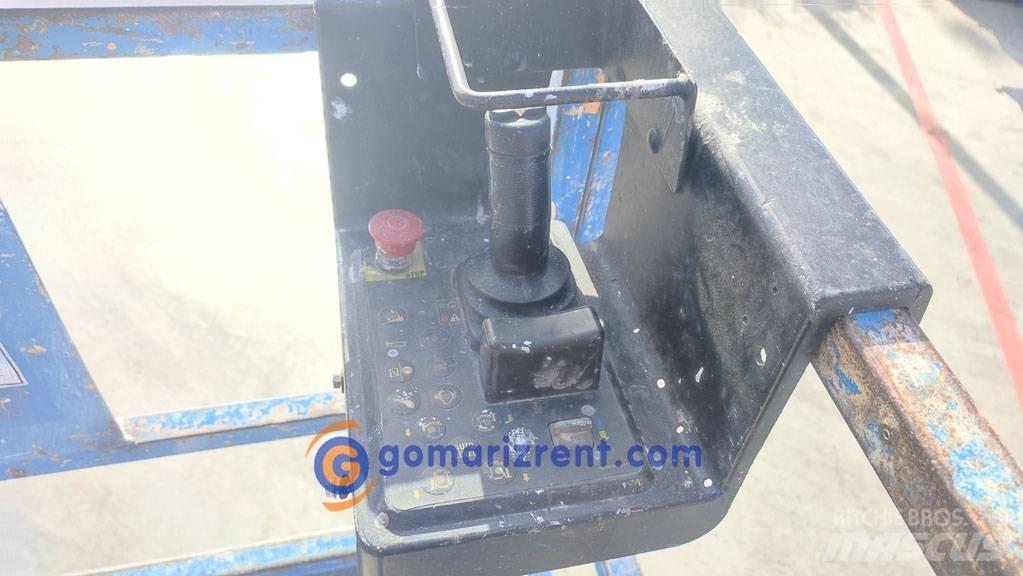 Genie GS 4390 RT Žirkliniai keltuvai