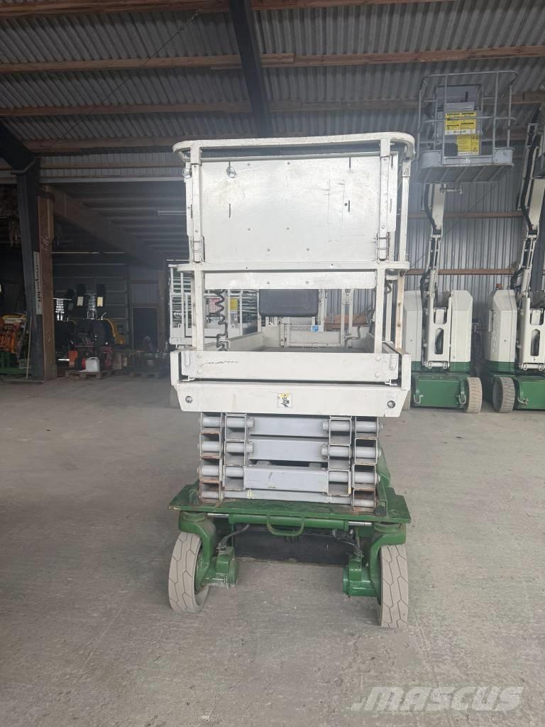 JLG 2646 ES Žirkliniai keltuvai