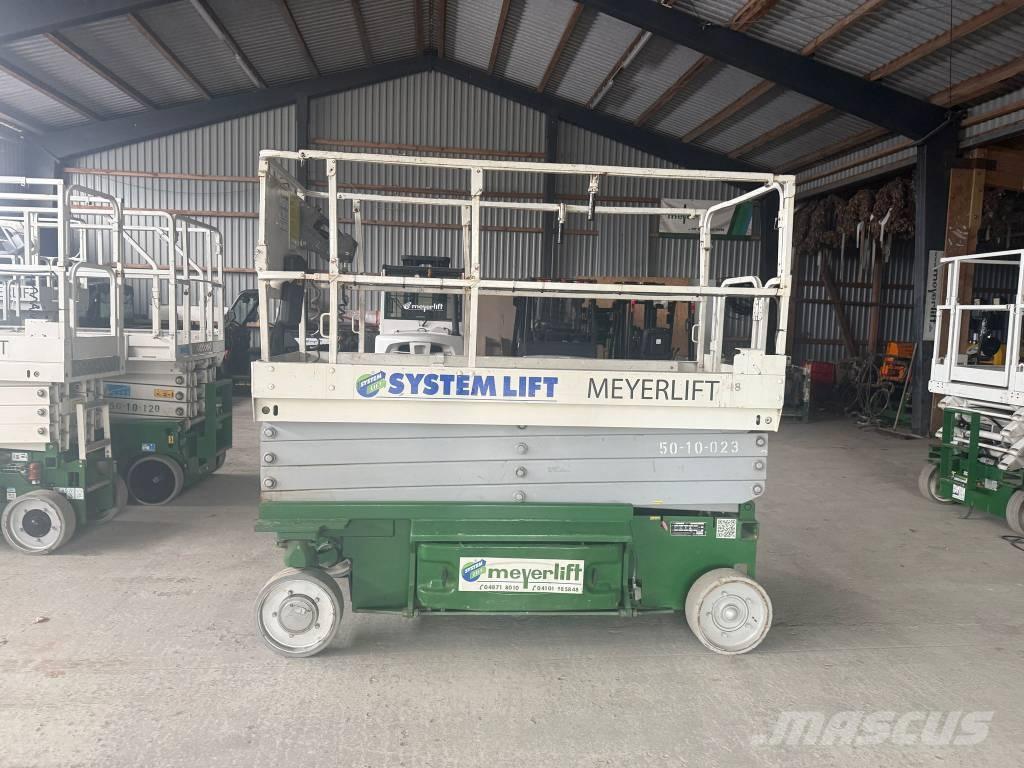 JLG 2646 ES Žirkliniai keltuvai