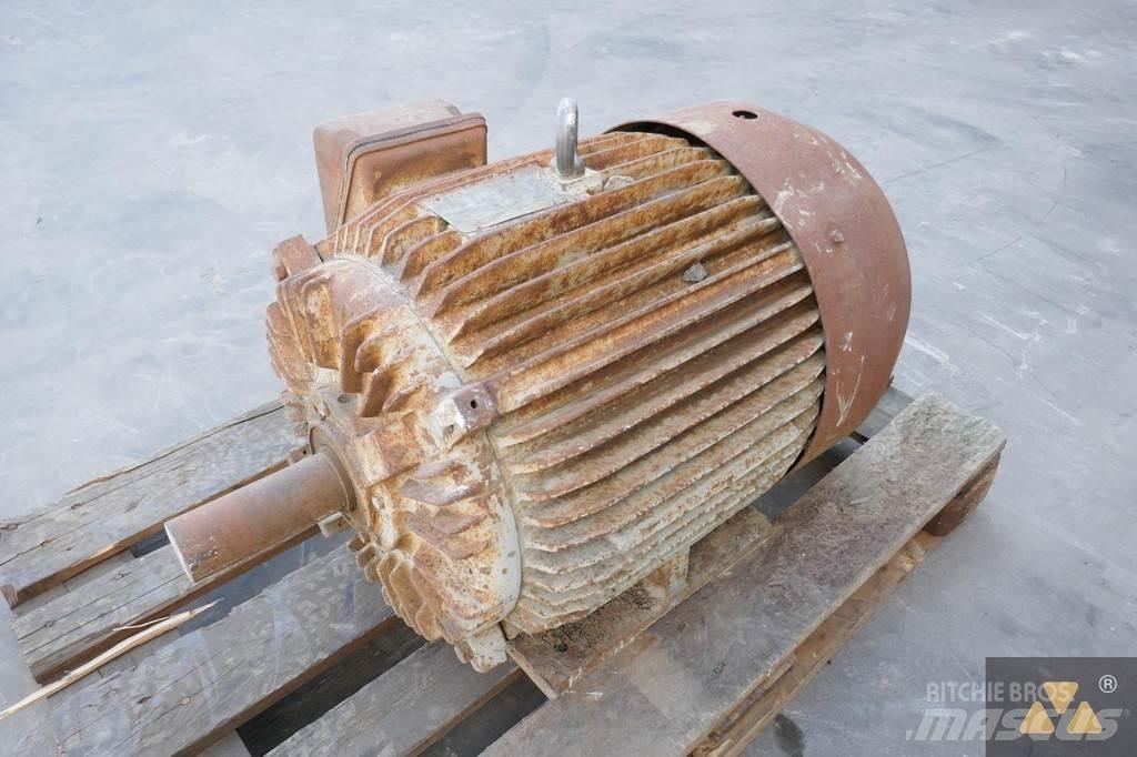  Toshiba 30KW Varikliai
