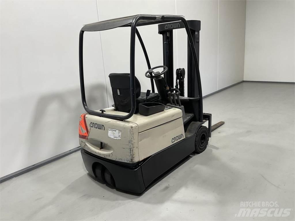 Crown SC3016-1,6 Elektriniai šakiniai krautuvai