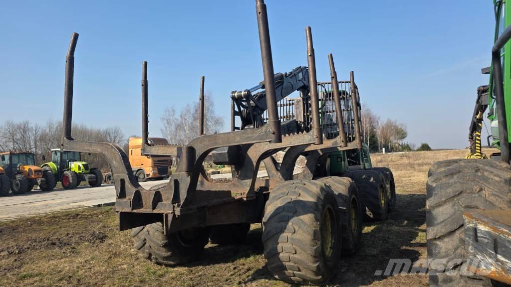 John Deere 1110 E Naudoti miškovežiai (Forvarderiai)