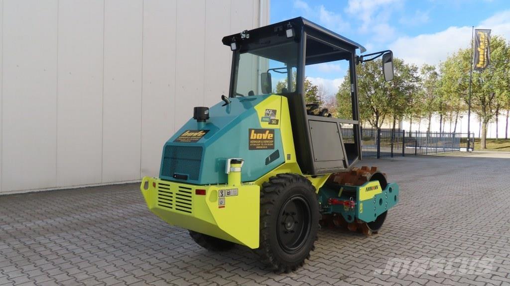 Ammann ARS30 Kiti volai