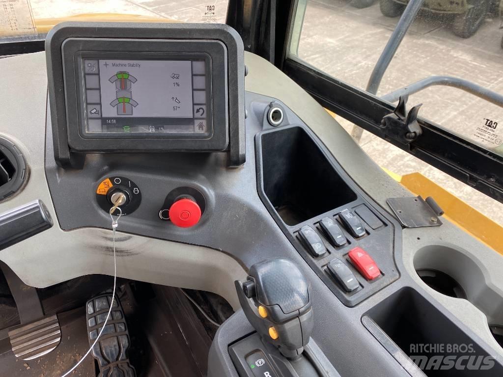 CAT 745 C Karjeriniai savivarčiai