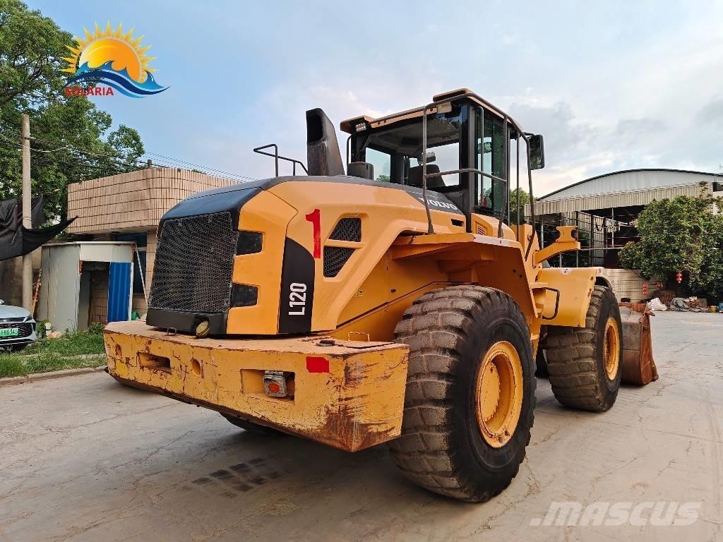 Volvo L 120 Naudoti ratiniai krautuvai