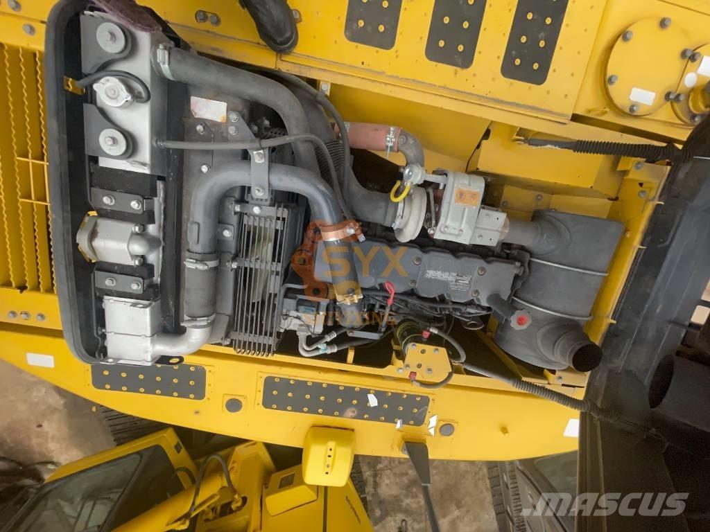 Komatsu PC 200-8 Vikšriniai ekskavatoriai