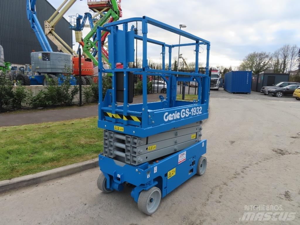 Genie GS 1932 Žirkliniai keltuvai