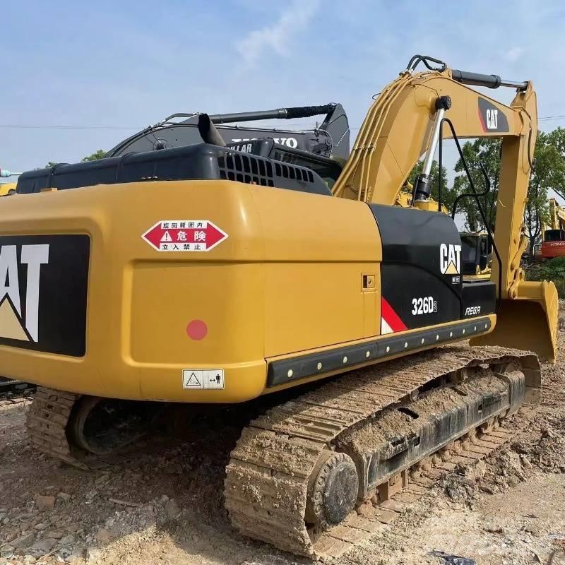 CAT 326 D Vikšriniai ekskavatoriai