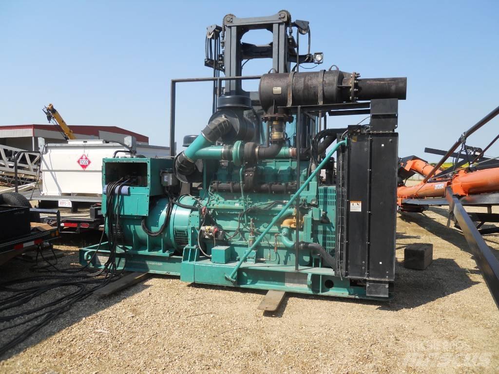 Cummins 600KW Dyzeliniai generatoriai