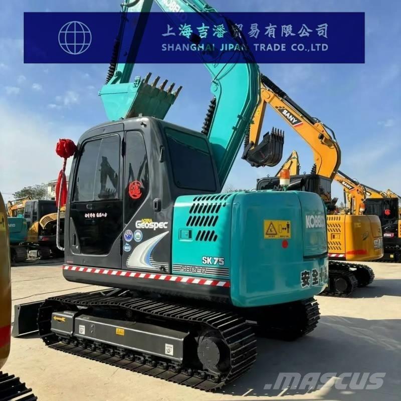 Kobelco SK 75 Vidutinės galios ekskavatoriai 7-12 t