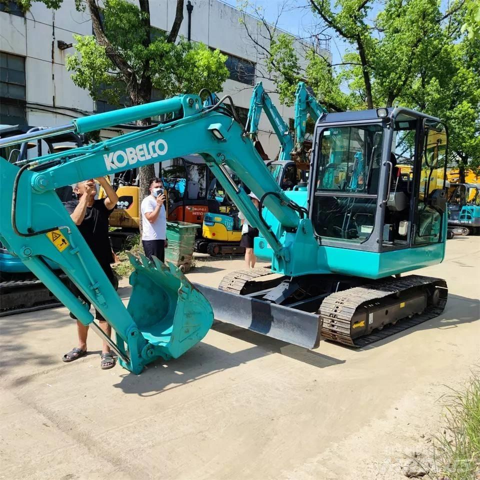 Kobelco SK 60 Vikšriniai ekskavatoriai